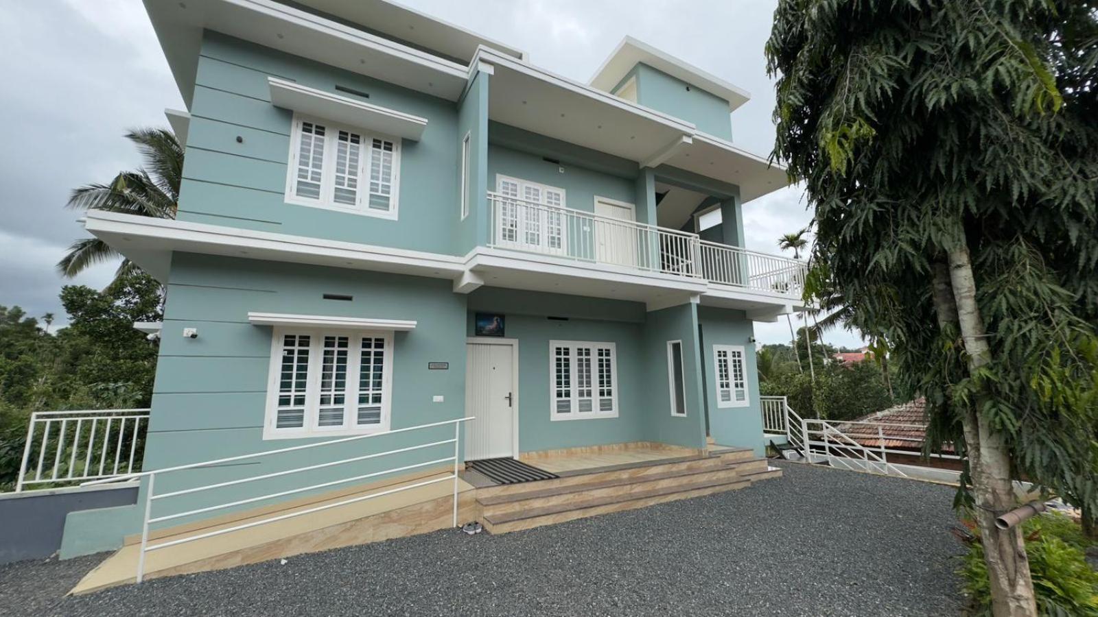 The Karlyle Homestay Vaduvanchal المظهر الخارجي الصورة